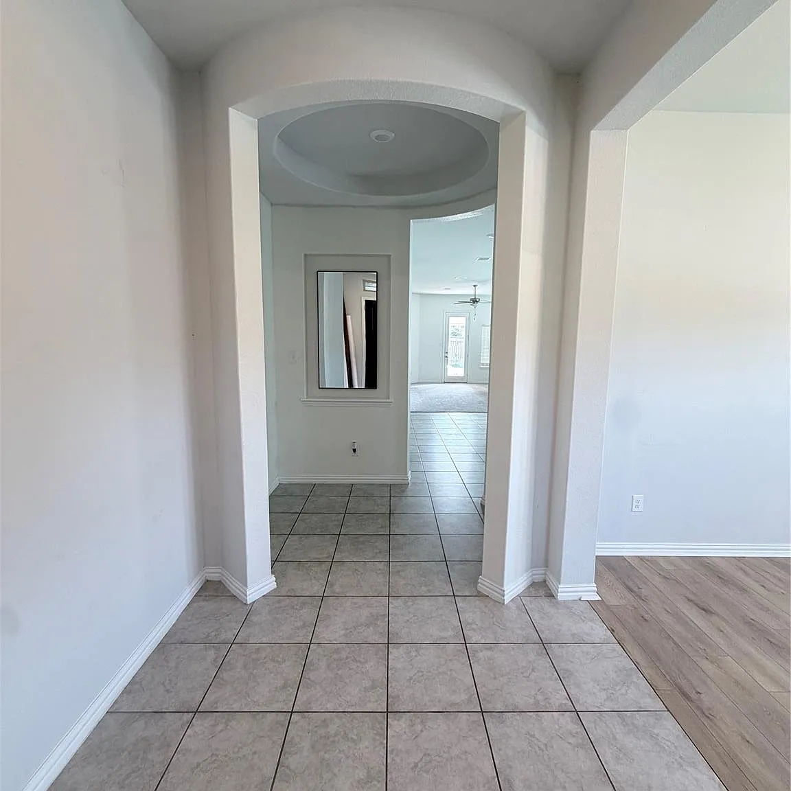 4 bed, 2.0 bath, 2048 sqft, $2,275 — Photo 2