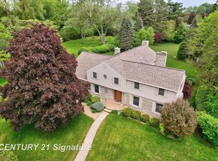 14 Edgewood Rd, Saginaw, MI 48602
