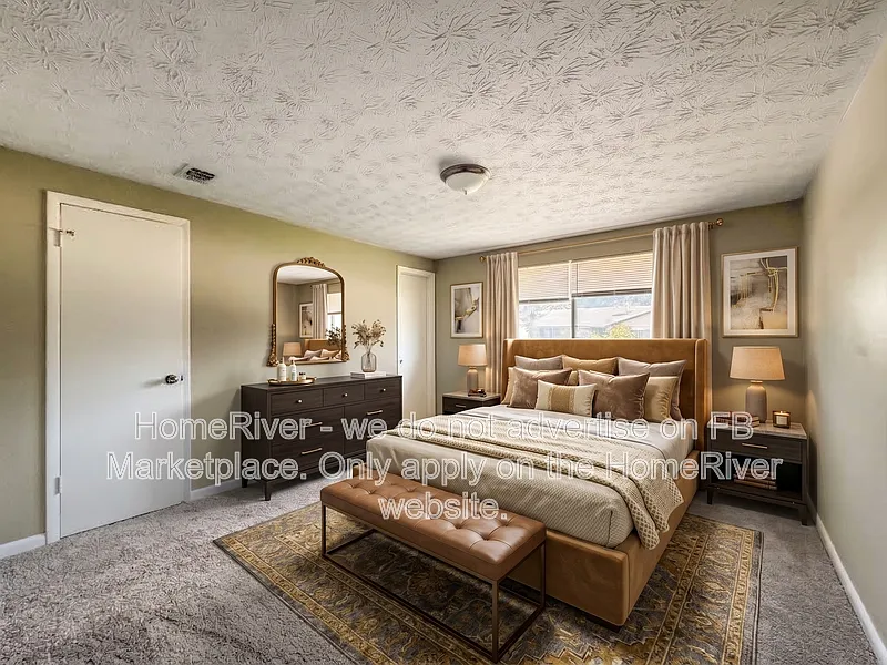 4 bed, 2.0 bath, 1560 sqft, $1,745 — Photo 3