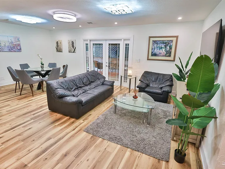 3795 Summer Dr — Photo 3
