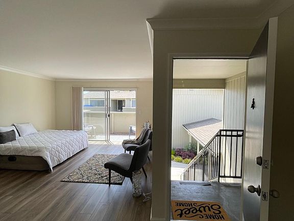 2nd image of 390 S Sunnyvale Ave APT 2