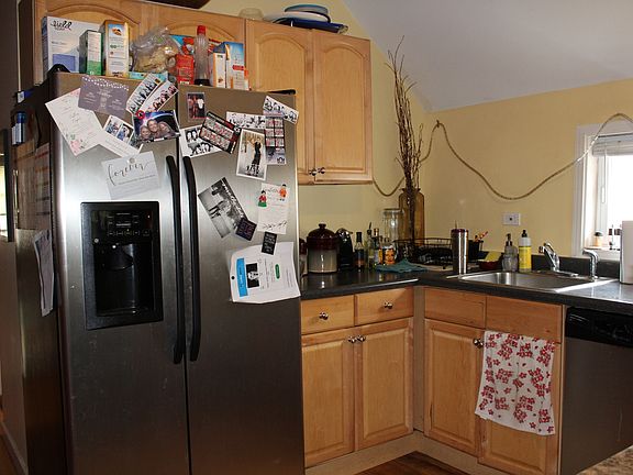 3rd image of 2620 N Sawyer Ave #2