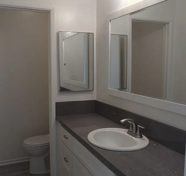 1189 N Shattuck St #A-C — Photo 9