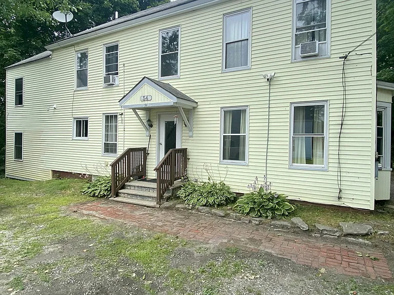 54 High St #2C — Photo 11