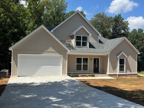 293 Redbud Ln, Dyersburg, TN 38024