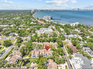 5203 Bayshore Blvd APT 14, Tampa, FL 33611