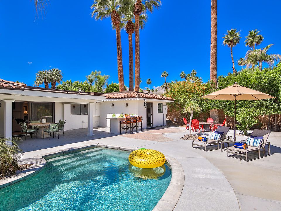 1st image of 73640 Joshua Tree St