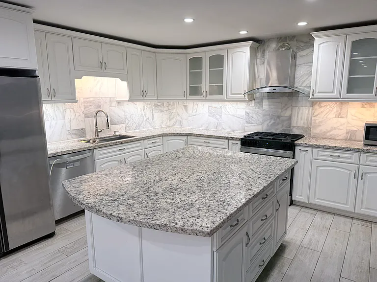 2436 S Cota Ave — Photo 9