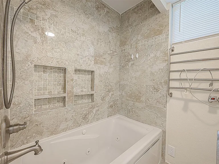 3019 Stoney Brook Dr — Photo 27