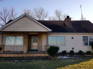 4792 E 2000n Rd, Kankakee, IL 60901