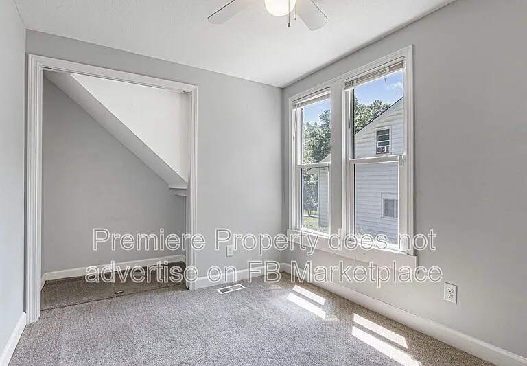 4108 N Mersington Ave — Photo 6