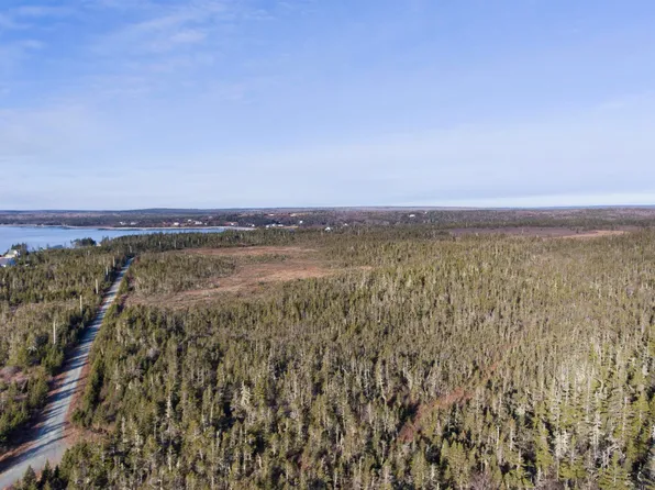 2 Pierce Point Rd Lot 4, Queens, NS B0T 1G0