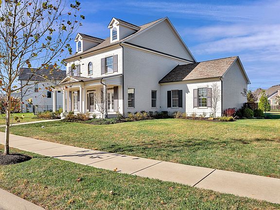 2nd image of 728 Vickery Park Dr