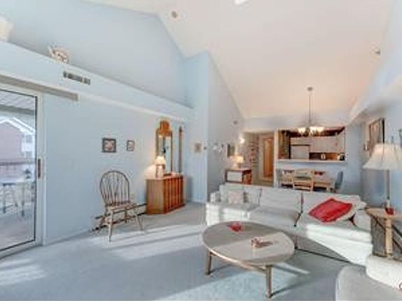 2nd image of 7420 Edinborough Way APT 6312