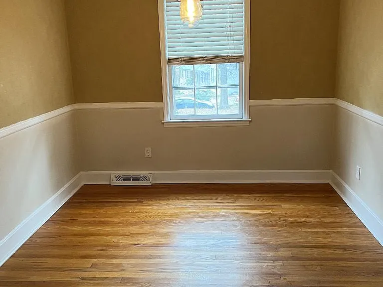7116 Idlewild Rd — Photo 33