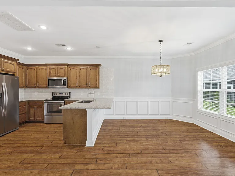 2101 Eureka Way — Photo 21