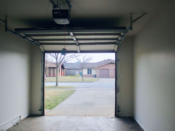 Parkview Estates, 1005A Parkwood Dr, Joliet, IL 60432