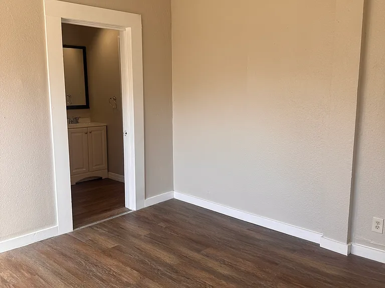 1422 Sacramento #4 — Photo 7