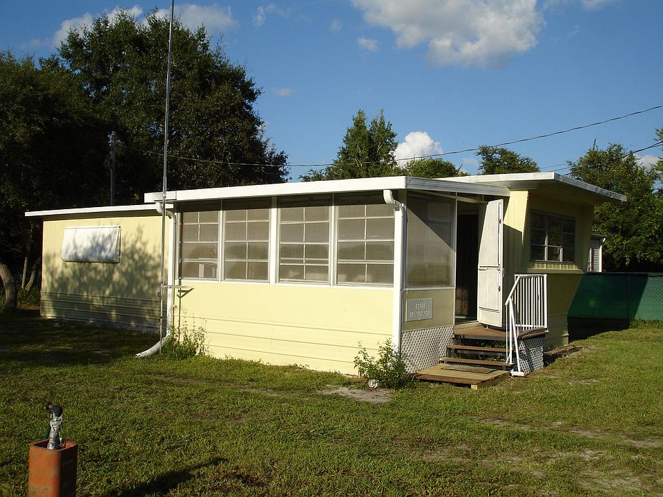 Front entrance through patio.