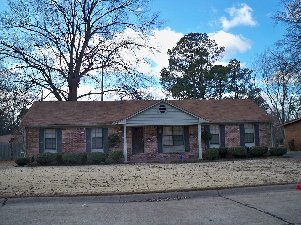 316 Lexington Drive