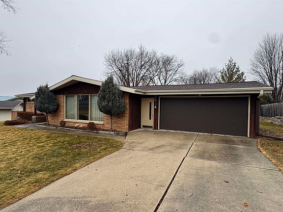 2nd image of 2414 Lina Ln