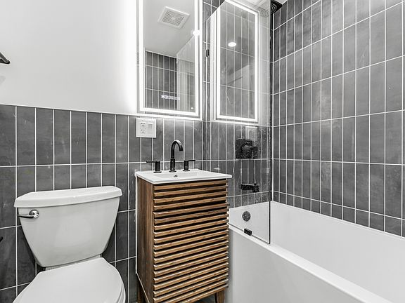 5th image of 574 9th Ave APT 6