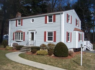 42 Tercentennial Dr, Billerica, MA 01821