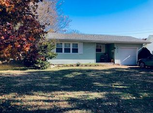 1912 S Lancaster Ave, Springfield, MO 65807