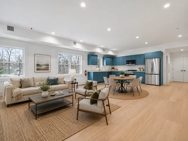 1209 Littleton Rd #3E — Photo 1