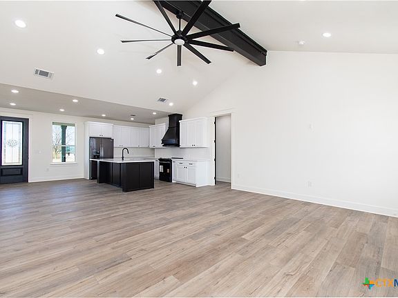 4th image of 4245 Stringtown Rd