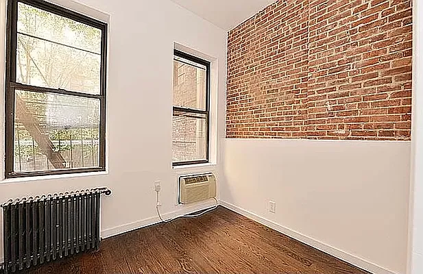 Rented by Corcoran | media 7