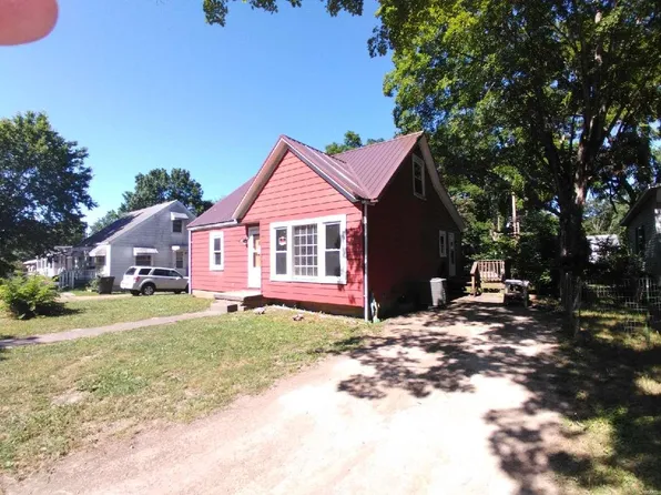 324 S Iron St, Ironton, MO 63650