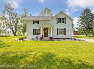 820 Barry Rd, Haslett, MI 48840