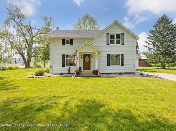 820 Barry Rd, Haslett, MI 48840