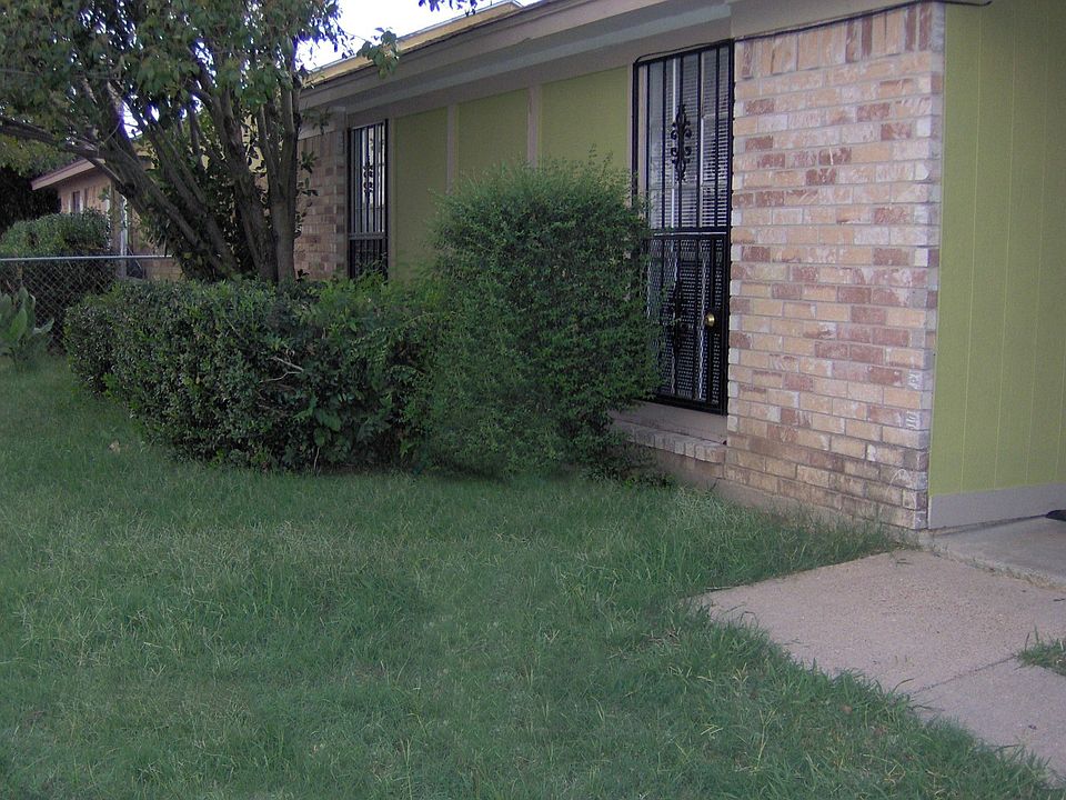 1st image of 275 N Nachita Dr