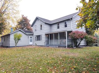 729 Westside Dr, Rochester, NY 14624