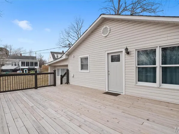 865 Lockwood Dr, Saint Clair, MO 63077