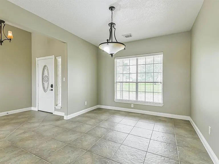 15320 Mound Rd — Photo 20