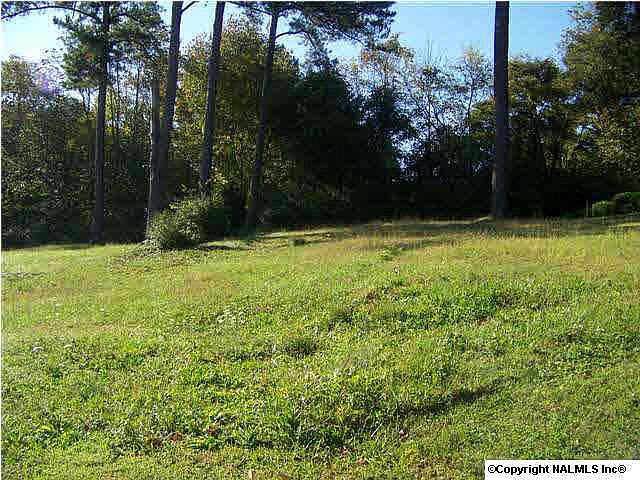 1st image of 2410 Ermine Dr