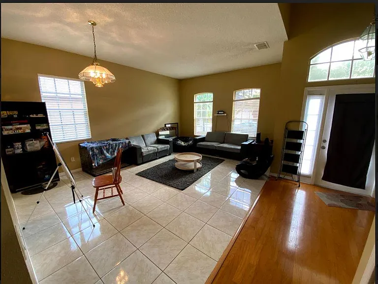 3402 Foxcroft Cir — Photo 20