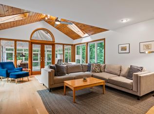 126 Applecrest Dr, Yarmouth, ME 04096