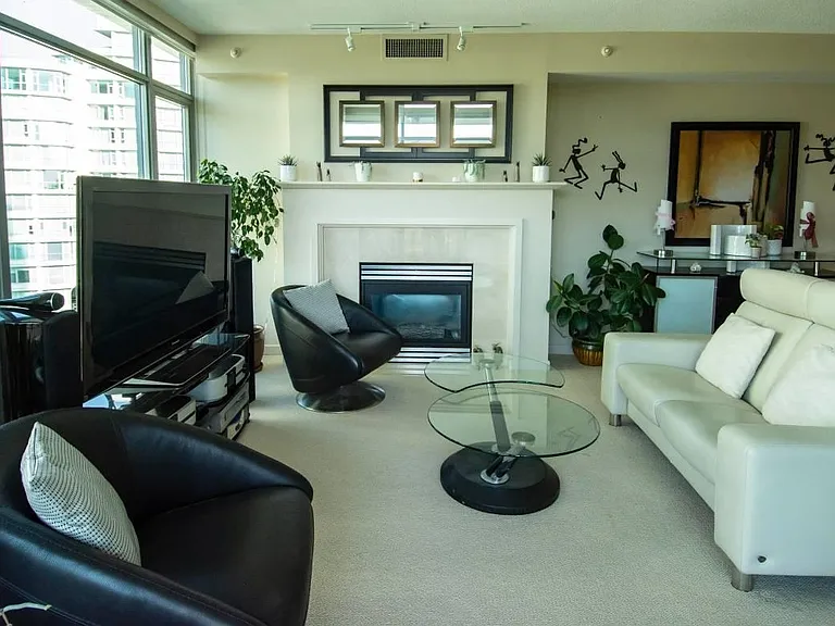 1790 Bayshore Dr #801 — Photo 9