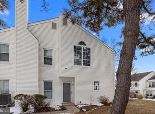 28 Portsmouth Ct #28, Southampton, PA 18966