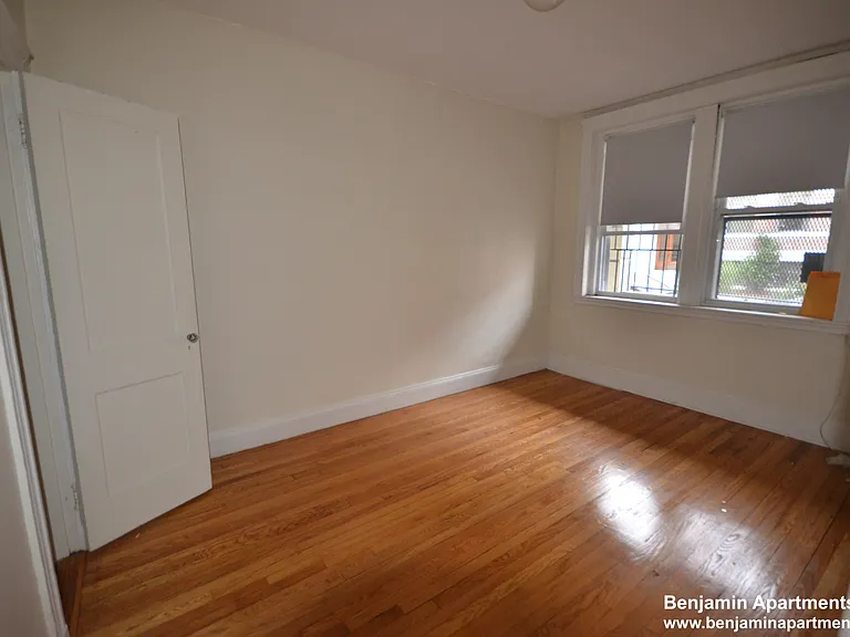 127 Sutherland Rd #A2 — Photo 7