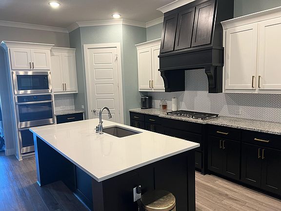4th image of 12724 Aspen Springs Ln