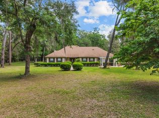 107 SE 4th St, Chiefland, FL 32626