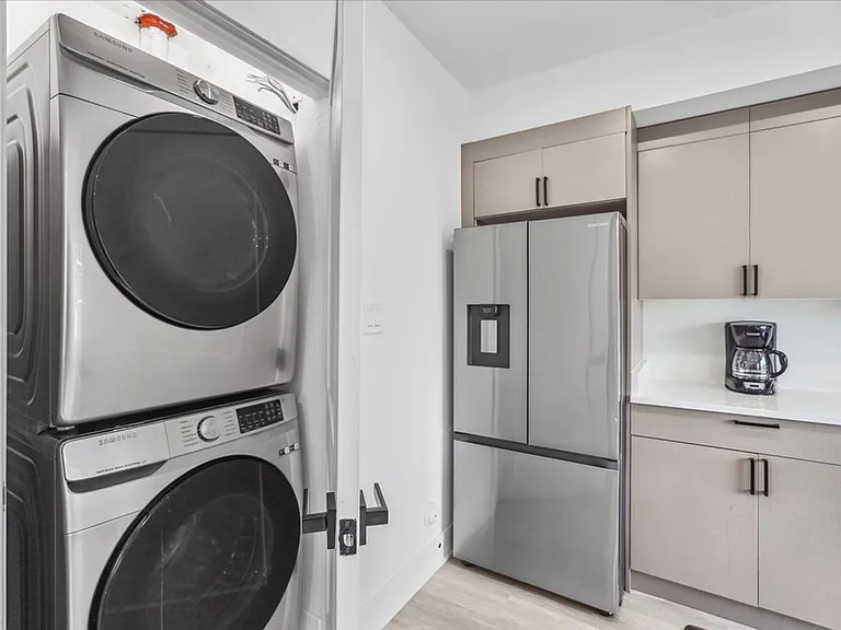 Washer/Dryer