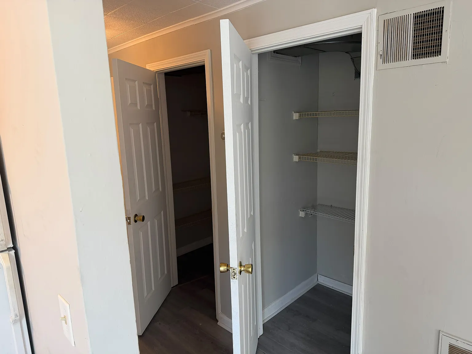 739 Harriet Ave Unit 1 - 2 — Photo 4