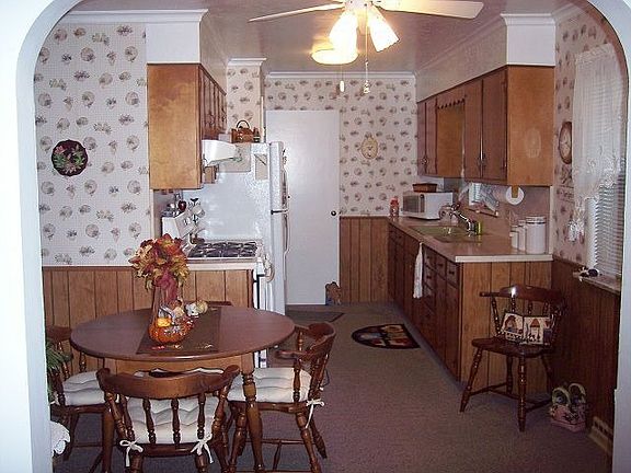 4th image of 226 Spink Ave