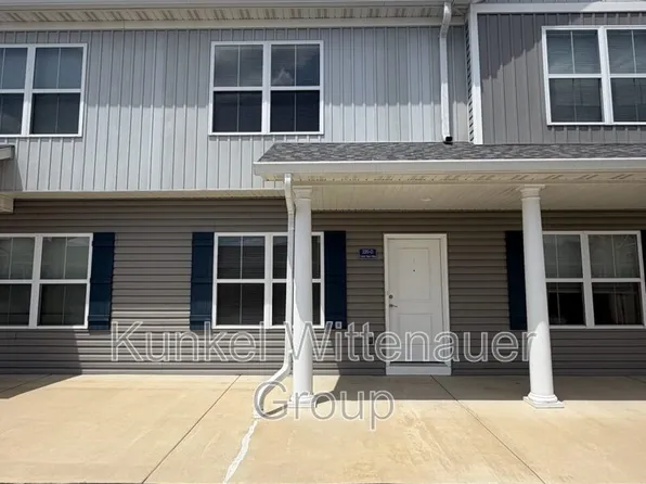 220D Coral Sea Way, Ofallon, IL